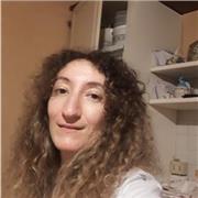 Offro ripetizioni private in diritto, economia, storia , italiano e latino a bambini dalle elementari fino alle superiori. Specializzata nell'insegnare a bambini BES, DSA e con altre peculiarità.  Sono una docente . Empatica , socievole, problem solver .